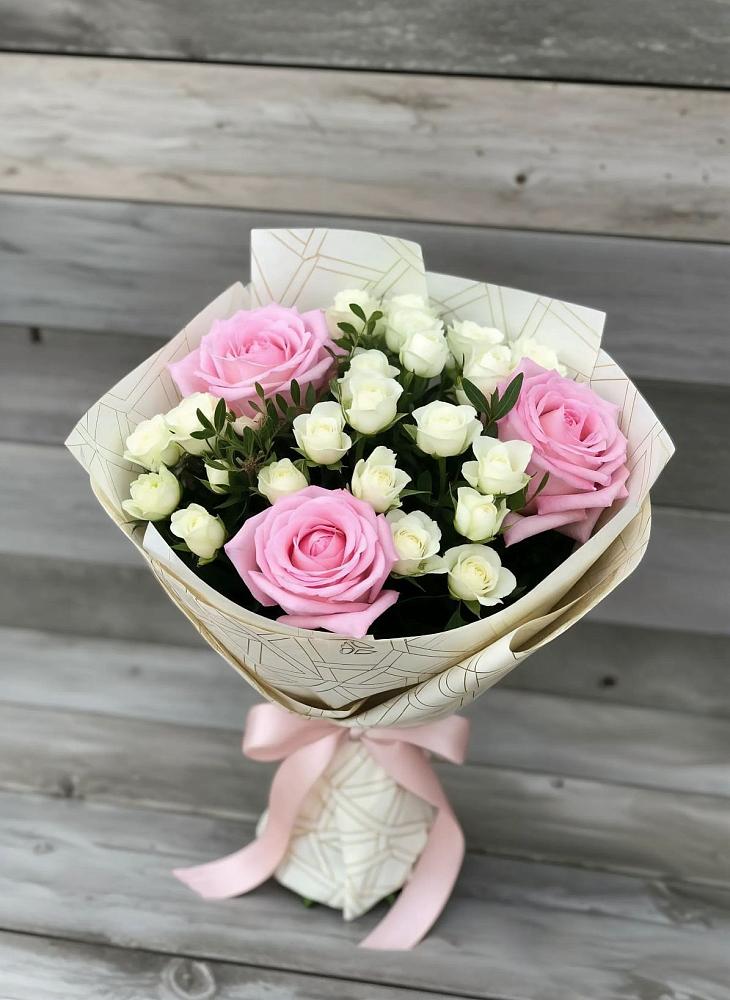Букет цветов из: Розы в Преображенском Ставропольского края