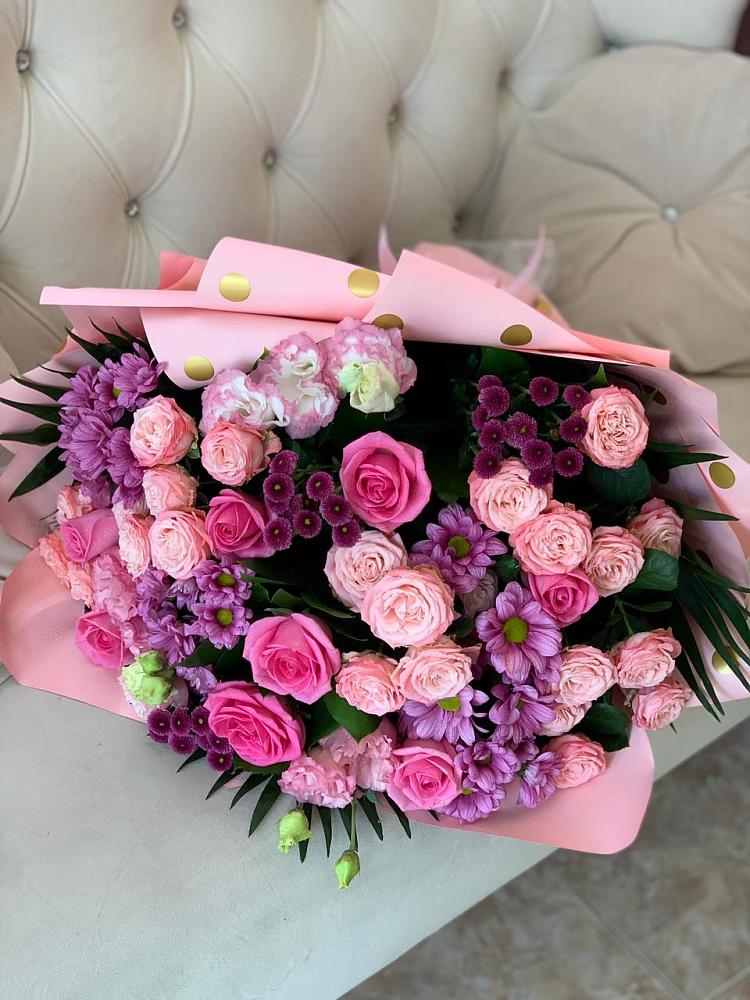 Букет цветов из: Хризантемы, Розы и Лизиантусы в Преображенском Ставропольского края