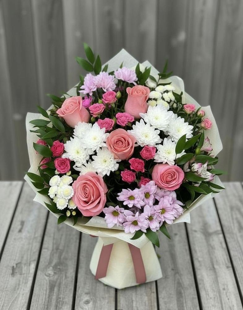 Букет цветов из: Альстромерии, Гвоздики, Розы и Хризантемы в Преображенском Ставропольского края