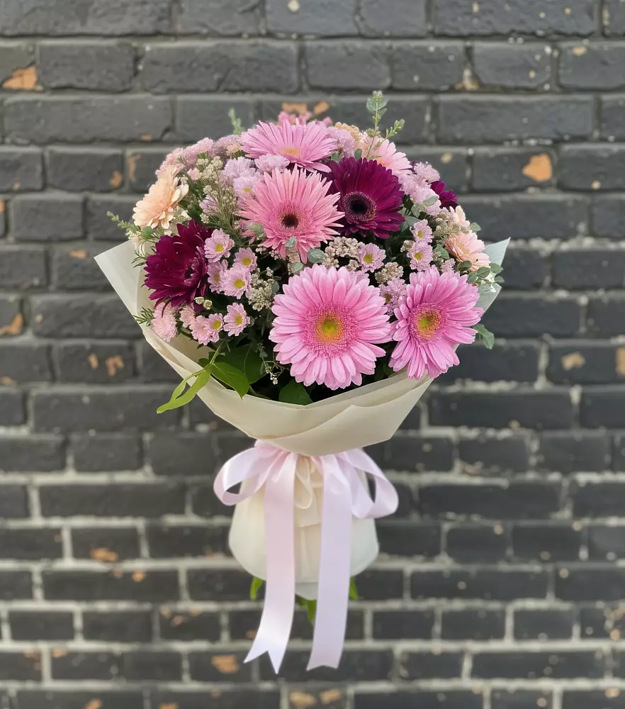 Букет цветов из: Герберы и Хризантемы в Преображенском Ставропольского края