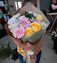 Букет цветов из:  Герберы, Розы и Хризантемы в Преображенском Ставропольского края