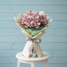 Букет цветов из:  Орхидеи и Розы в Преображенском Ставропольского края