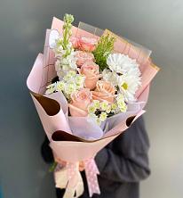 Букет цветов из:  Хризантемы и Розы в Преображенском Ставропольского края