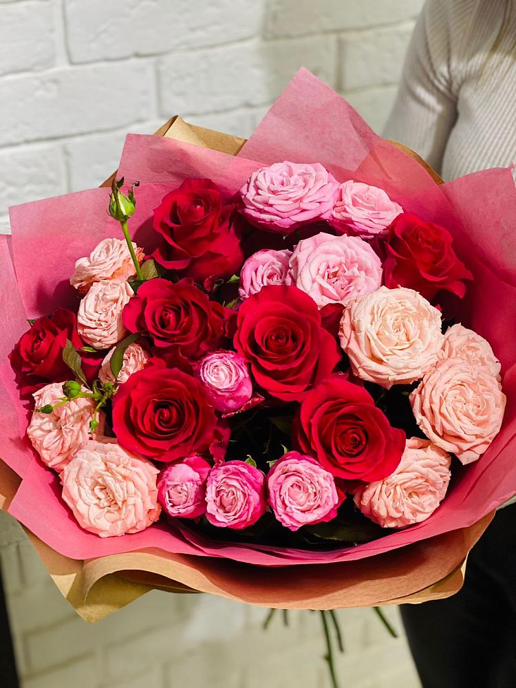 Букет цветов из: Розы в Преображенском Ставропольского края