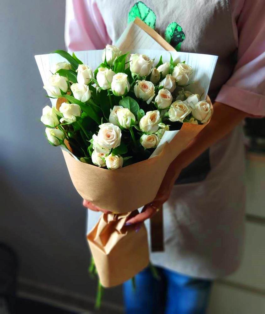 Букет цветов из: Розы в Преображенском Ставропольского края