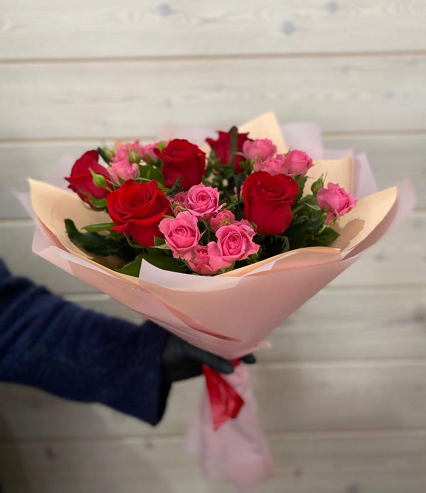 Букет цветов из: Розы в Преображенском Ставропольского края